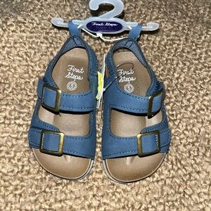 First Steps - Sz 5 (12-18 mo)